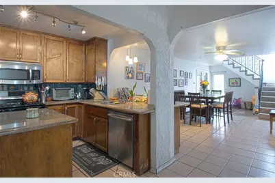 2094 Orange Avenue, Costa Mesa, CA 92627 - Photo 12