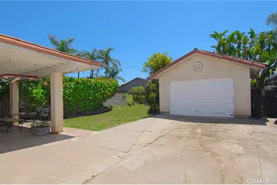2094 Orange Avenue, Costa Mesa, CA 92627 - Photo 4