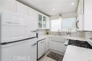 577 Ramona, Laguna Beach, CA 92651 - Photo 8