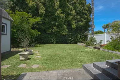 1925 Fullerton Avenue, Costa Mesa, CA 92627 - Photo 28