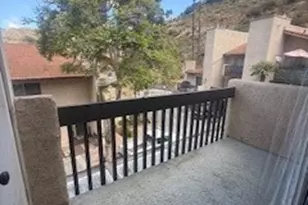 82 Avalon Terrace, Avalon, CA 90704 - Photo 10