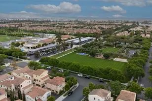 102 Rose Arch, Irvine, CA 92620 - Photo 38