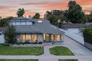 633 N Orange St, Orange, CA 92867 - Photo 1