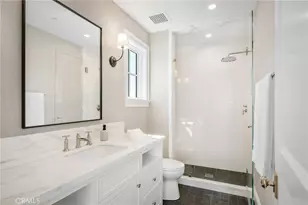 702 St James Pl, Newport Beach, CA 92663 - Photo 32
