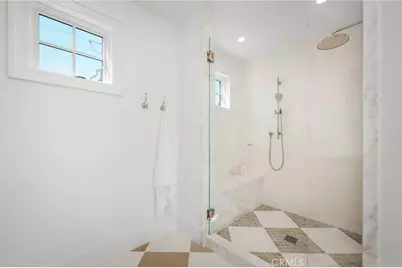 702 Saint James Pl, Newport Beach, CA 92663 - Photo 20