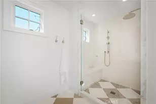 702 St James Pl, Newport Beach, CA 92663 - Photo 20