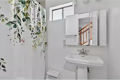 5625 Terrace Drive, La Crescenta, CA 91214 - Photo 24
