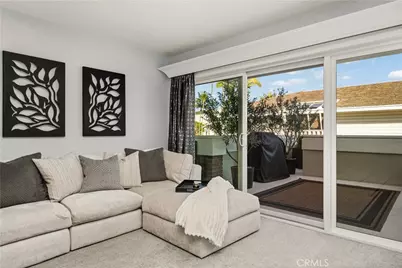 994 Bayside Cove, Newport Beach, CA 92660 - Photo 18