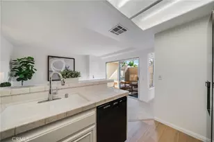 66 Georgetown, Irvine, CA 92612 - Photo 14
