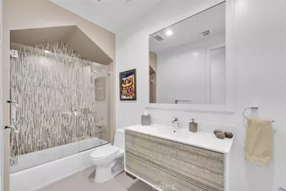 221 Attica, Long Beach, CA 90803 - Photo 22
