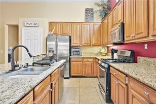1072 Queen Annes Ln, Beaumont, CA 92223 - Photo 4