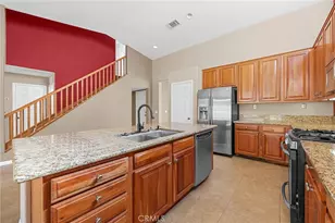 1072 Queen Annes Ln, Beaumont, CA 92223 - Photo 6
