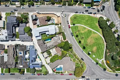 2700 Cliff, Newport Beach, CA 92663 - Photo 10