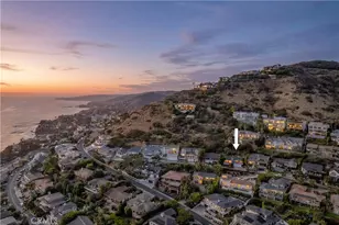 17 N Vista De La Luna, Laguna Beach, CA 92651 - Photo 4