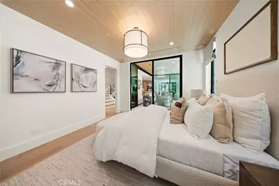 303 Jasmine Avenue, Corona del Mar, CA 92625 - Photo 14