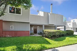 15732 S B, Tustin, CA 92780 - Photo 4