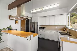 888 Summit Dr, Laguna Beach, CA 92651 - Photo 10