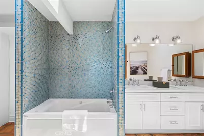 1105 Summit Drive, Laguna Beach, CA 92651 - Photo 16