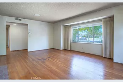 2032 Aliso Avenue, Costa Mesa, CA 92627 - Photo 6