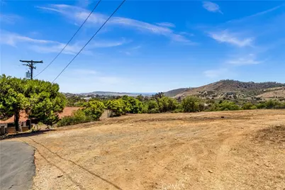 29600 Spotted Bull Lane, San Juan Capistrano, CA 92675 - Photo 10