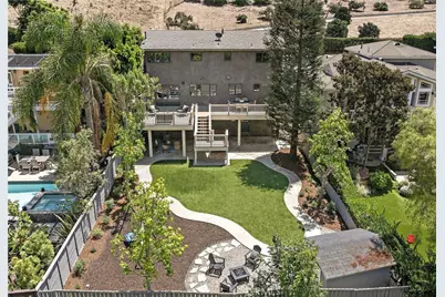 916 Bluebird Canyon Drive, Laguna Beach, CA 92651 - Photo 34