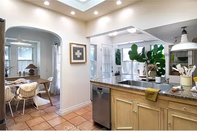 2209 Elden Avenue, Costa Mesa, CA 92627 - Photo 18