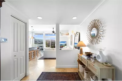 174 Cliff Drive #B, Laguna Beach, CA 92651 - Photo 2