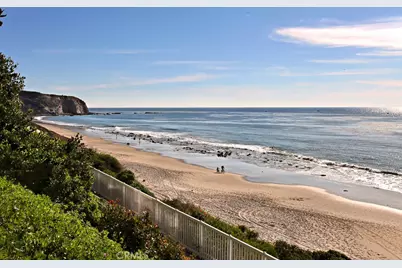4 Breakers, Dana Point, CA 92629 - Photo 34