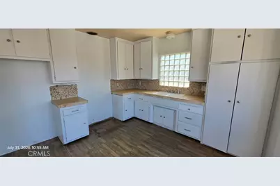 4435 E 60th Street, Maywood, CA 90270 - Photo 6