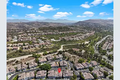 2475 Woodfield, Brea, CA 92821 - Photo 56