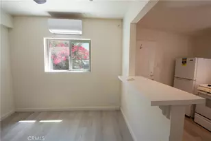 300 N Carmelo, Pasadena, CA 91107 - Photo 22