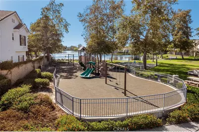8 Bayview Drive, Buena Park, CA 90621 - Photo 36