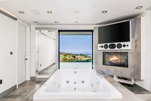 2135 Hillview Dr, Laguna Beach, CA 92651 - Photo 16