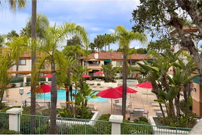 14 Villa Point, Newport Beach, CA 92660 - Photo 16