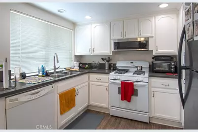 2731 W Orion Avenue, Santa Ana, CA 92704 - Photo 12