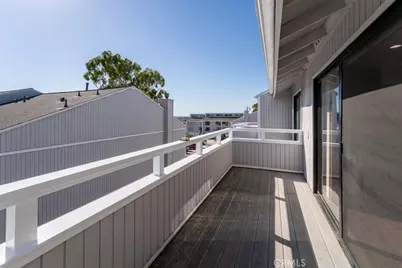 207 Columbia, Newport Beach, CA 92663 - Photo 46