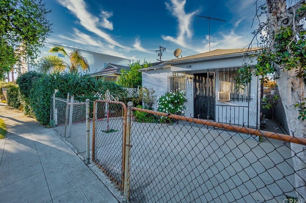 4313 City Terrace Dr, Los Angeles, CA 90063-1007