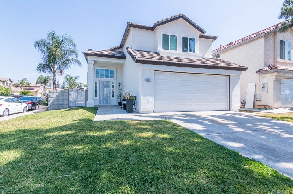 13948 Green Vista Dr, Fontana, CA 92337-8381