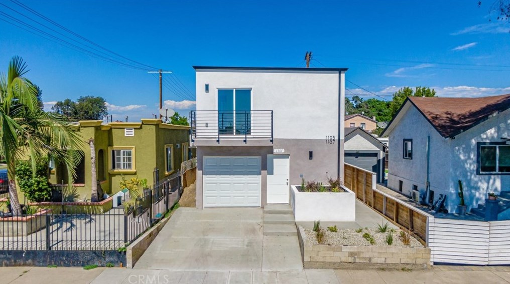 1105 103rd Pl, Los Angeles, CA 90002-3312
