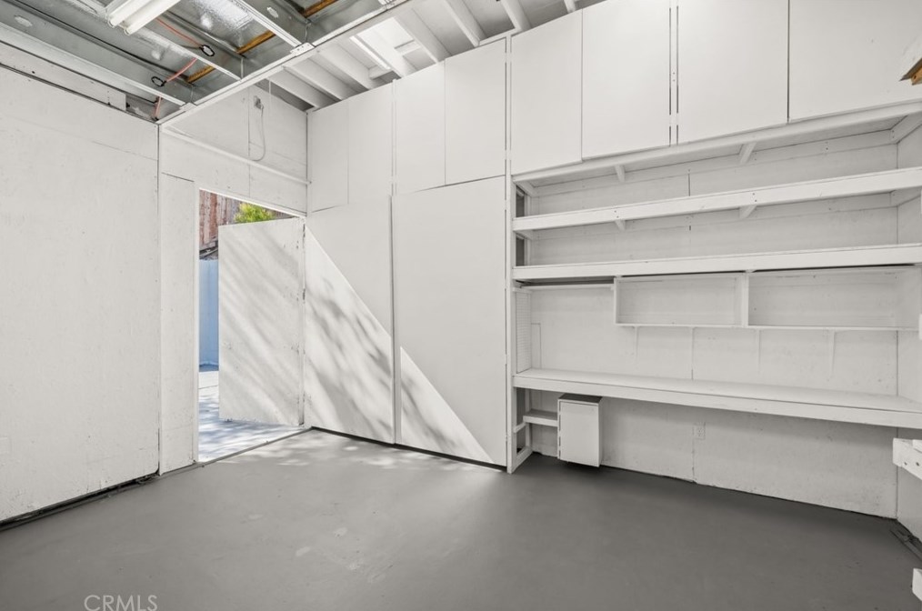 1201 Bonnie Beach Pl, Los Angeles CA  90063-1240 exterior