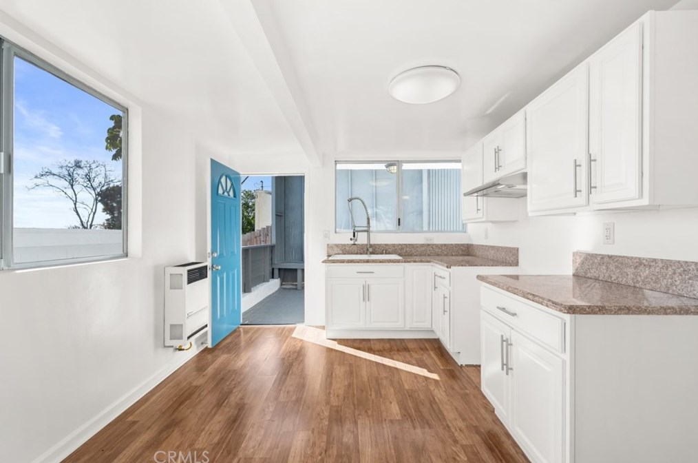 1201 Bonnie Beach Pl, Los Angeles CA  90063-1240 exterior