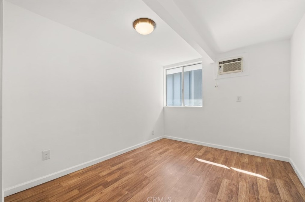 1201 Bonnie Beach Pl, Los Angeles CA  90063-1240 exterior