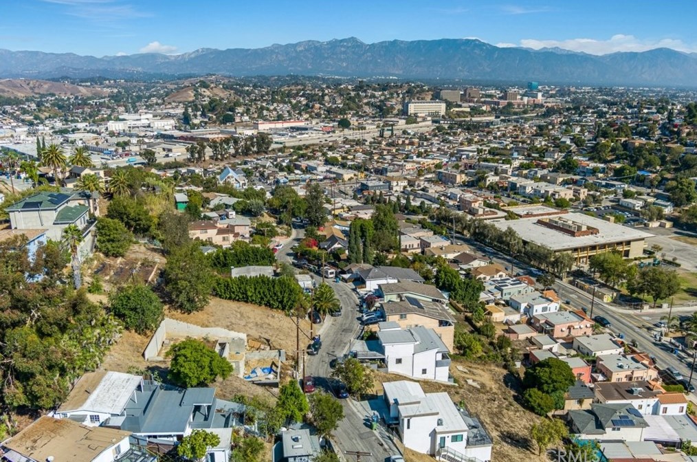 1201 Bonnie Beach Pl, Los Angeles CA  90063-1240 exterior