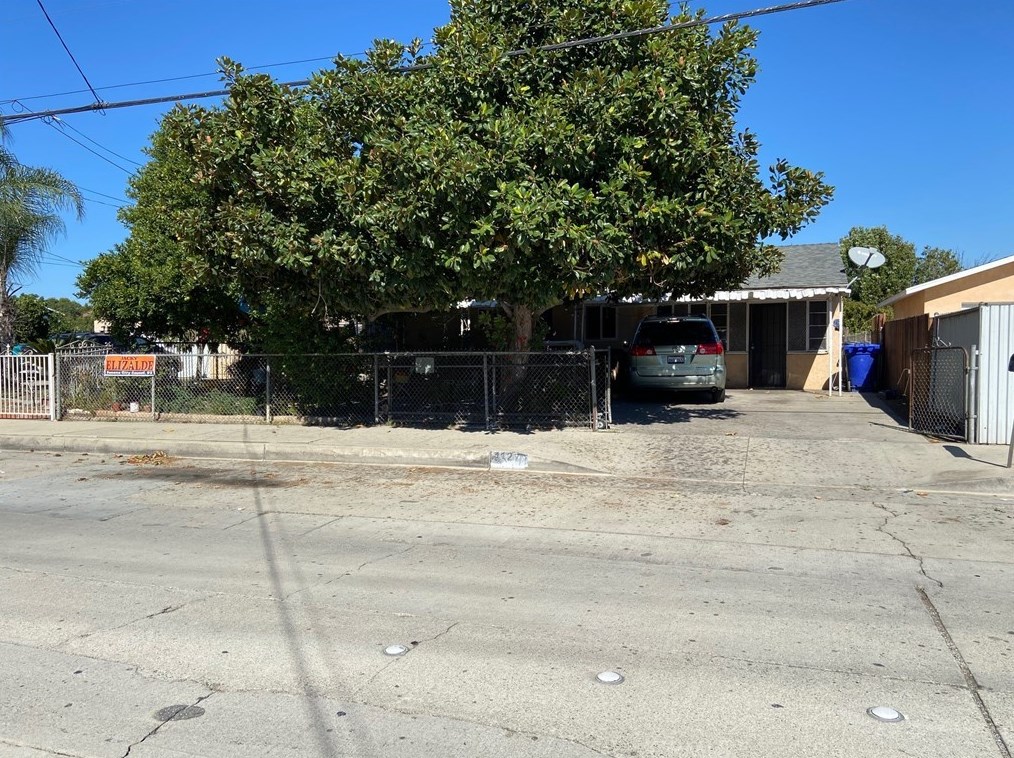 1127 Phillips Blvd, Pomona, CA 91766-5426