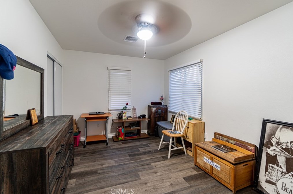 2925 Phelps Ave, Los Angeles CA  90032-2744 exterior