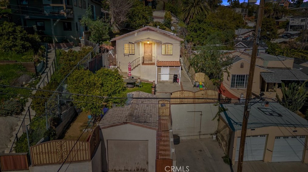 5907 Weaver St, Los Angeles CA  90042-1915 exterior
