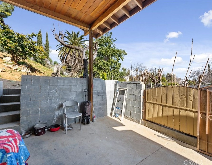 5907 Weaver St, Los Angeles CA  90042-1915 exterior