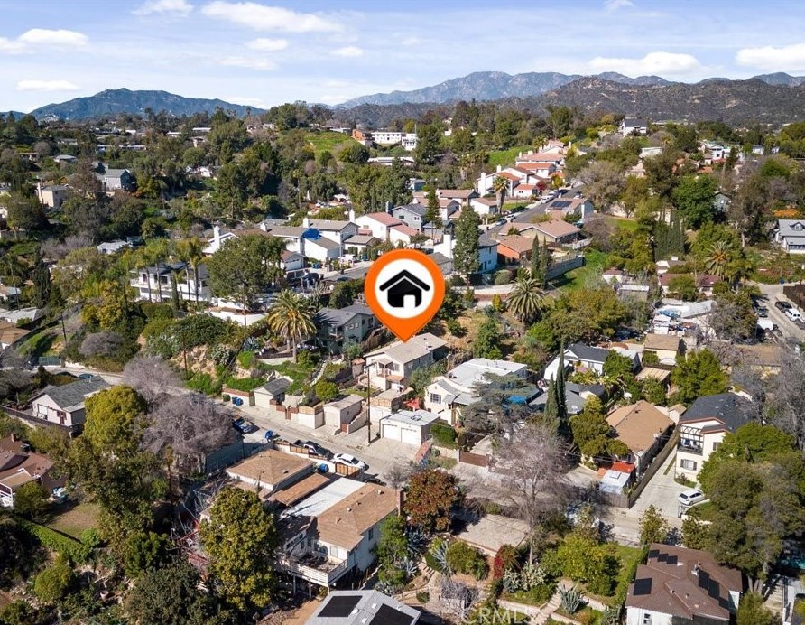 5907 Weaver St, Los Angeles CA  90042-1915 exterior