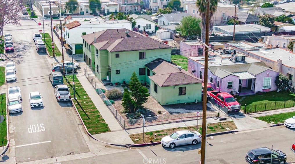 6203 Harvard Blvd, Los Angeles CA  90047-1409 exterior