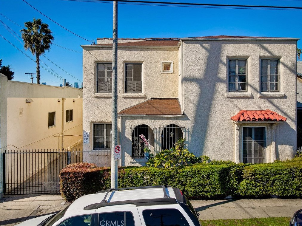 729 Chicago St, Los Angeles CA  90023-1215 exterior